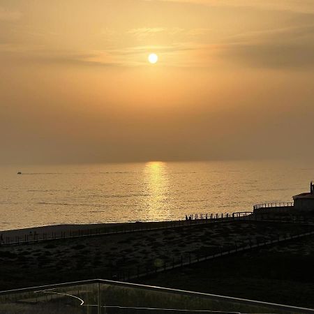 Povoa De Varzim-Sleeps4-Beachfront-Ac-Parking ภายนอก รูปภาพ